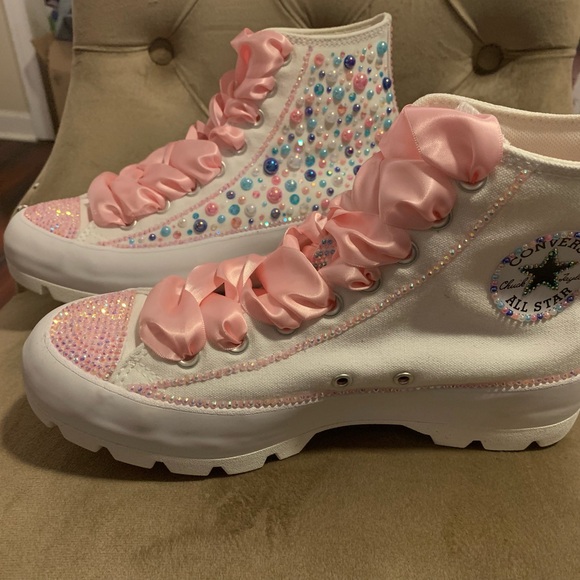 Customized converse/any size and or color!! - Picture 1 of 6